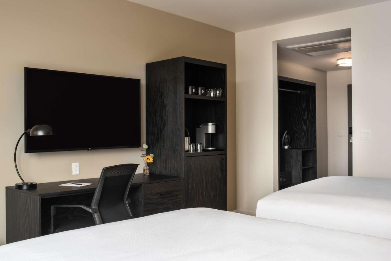 Holman Riverfront Park Hotel Salem, Tapestry By Hilton Ngoại thất bức ảnh