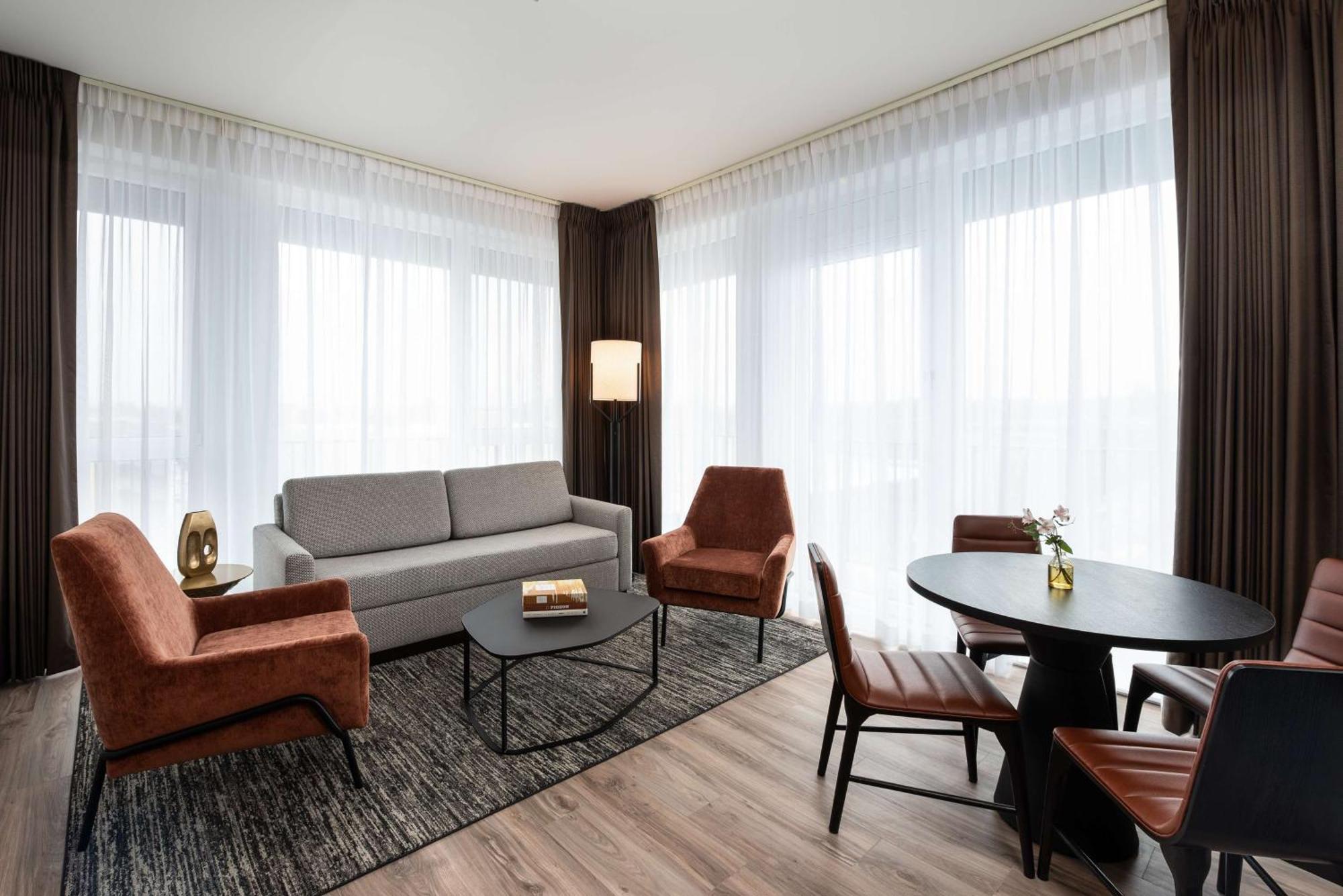 Holman Riverfront Park Hotel Salem, Tapestry By Hilton Ngoại thất bức ảnh